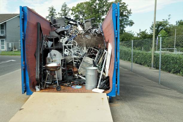 Best Garage Cleanout Services  in East Peoria, IL