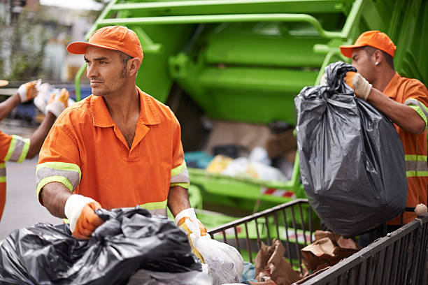  East Peoria, IL Junk Removal Pros